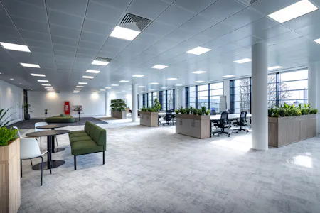 234 Bath Road, Slough, Office To Let - 234 Bath Road 2.jpg