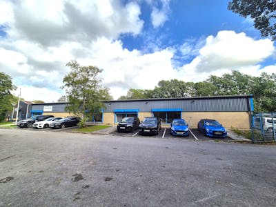 Unit 1, Watford Bridge Industrial Estate, New Mills, Industrial/Logistics For Sale - 20250805_165113.jpg