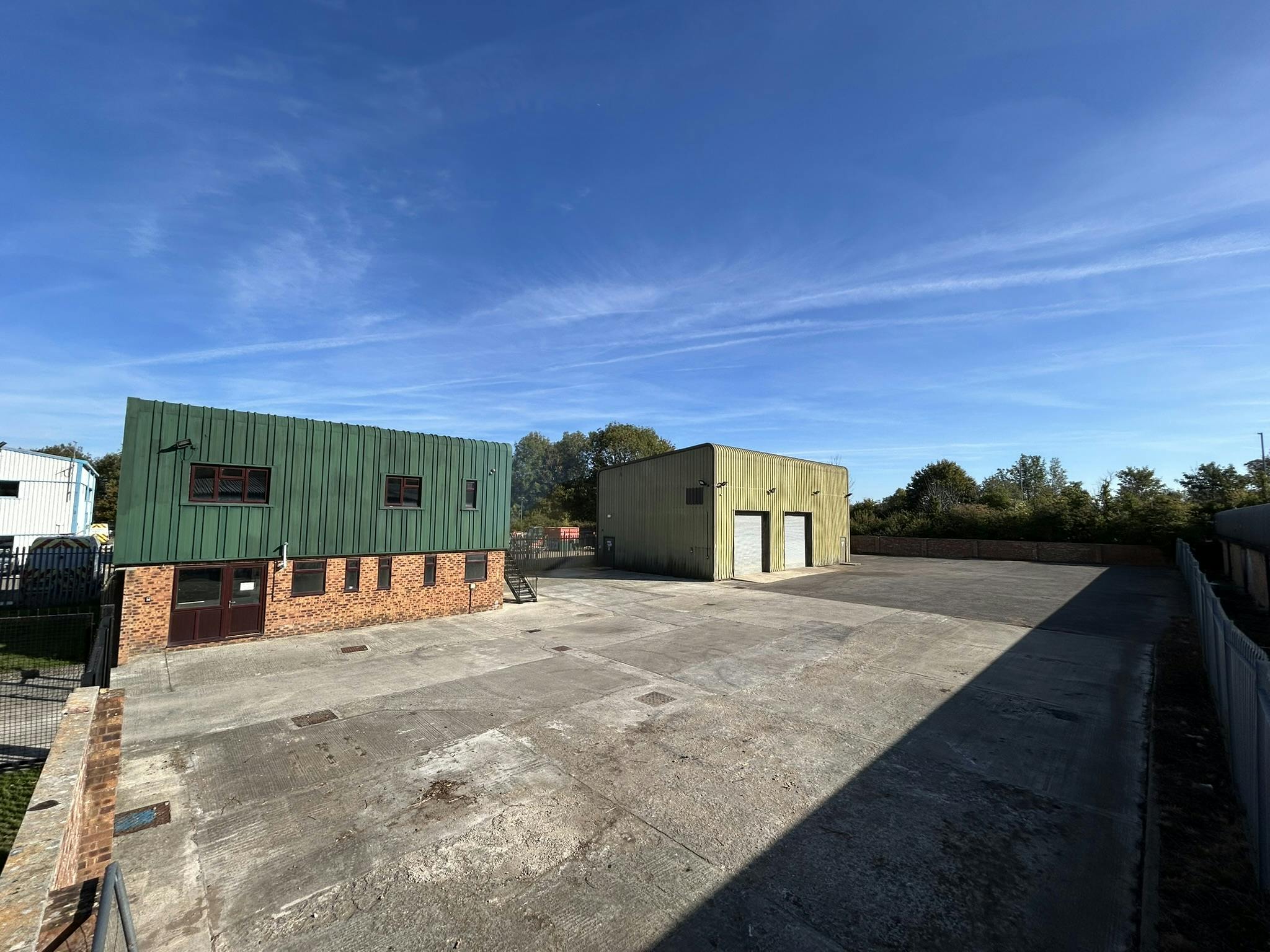 Link House, Swindon, Industrial To Let / For Sale - IMG_6598.JPEG