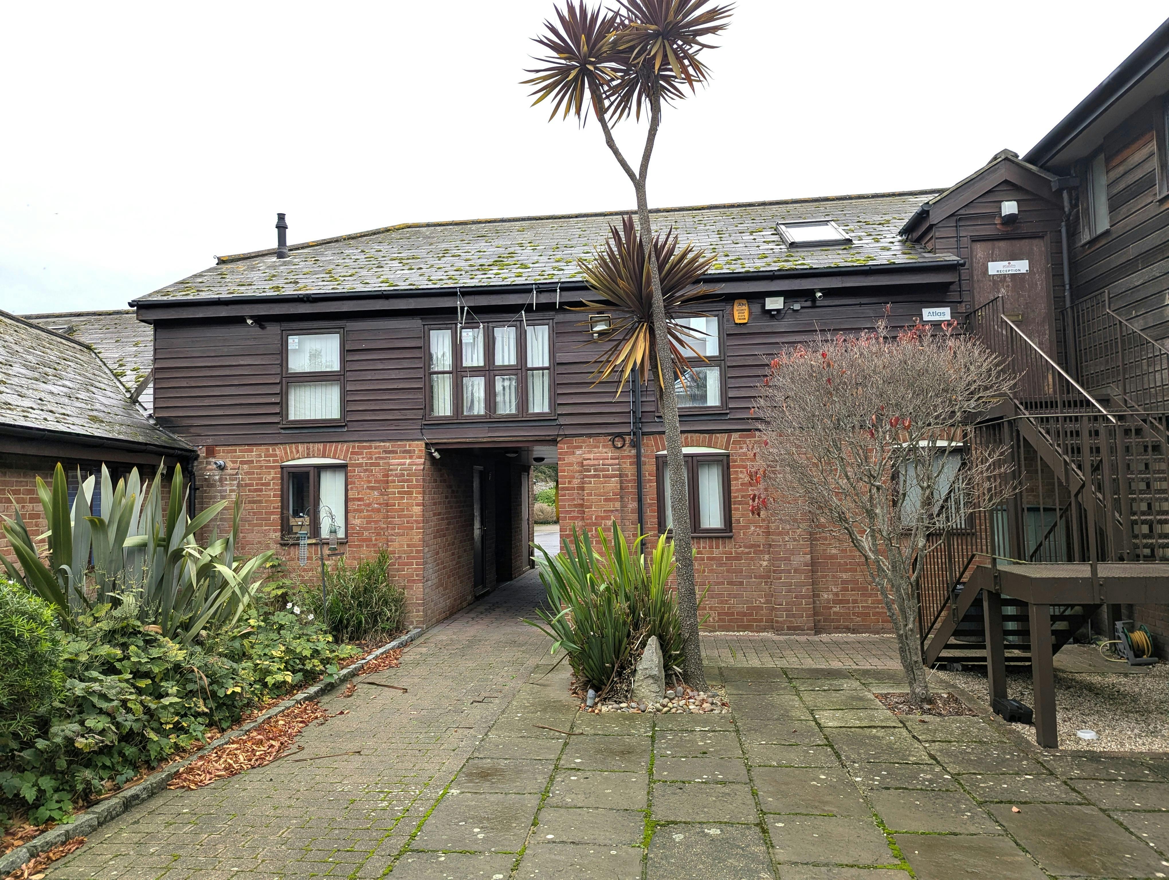 3 & 3a Sussex Business Village, Lake Lane, Barnham, Office To Let - PXL_20251105_100349091.jpg