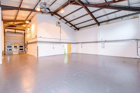 38B Providence Place, Brighton, Retail To Let - ind2.jpg