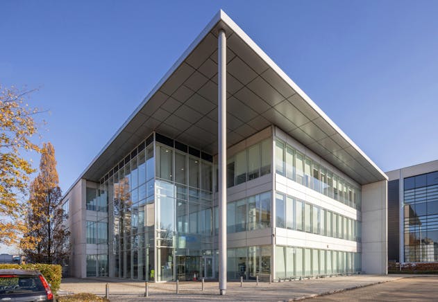 240 Bath Road, Slough, Offices To Let - Screenshot 20250620 155956 240.png