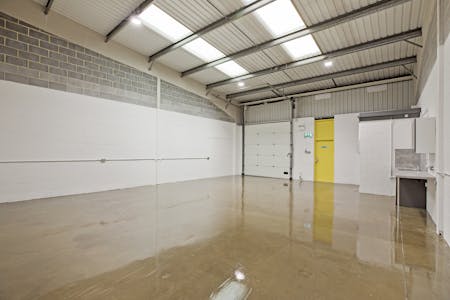 Unit 13 Albion Park, Leeds, Industrial To Let - IMG_1952.jpg