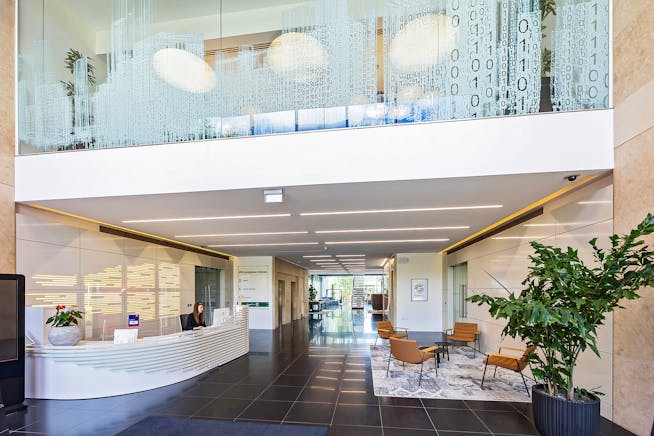 250, Longwater Ave, Reading, Offices To Let - 250LWA_004.jpg