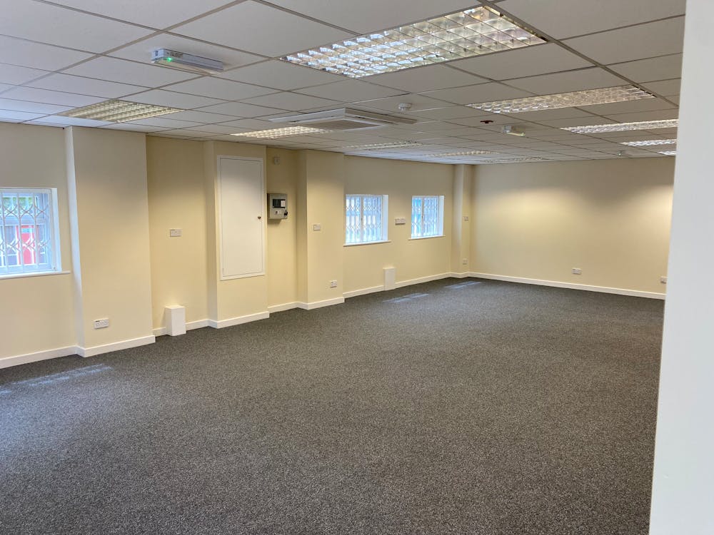 Unit 40 Hartlebury Trading Estate, Hartlebury - IMG-2228.jpg