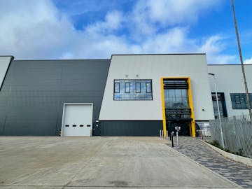 Unit 2 INTER, Tewin Road, Tewin Road, Welwyn Garden City, AL7 1BD