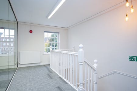 Hawkstone House, Leamington Spa, Office To Let - Wareing  Company17.jpg