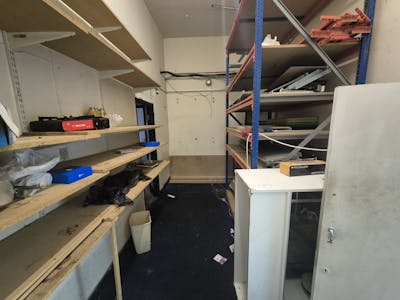 6 Commercial Union House, Bolton, Retail To Let - 20251210_123228.jpg