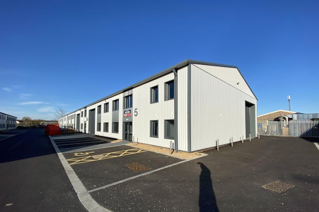 Unit 5 Jefferson Way, Thame, Industrial To Let - IMG_6434.JPG