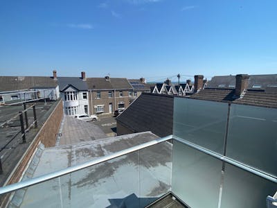 41 John Street, Porthcawl, Investment / Investment - Retail & Leisure / Residential For Sale - IMG_2173.jpeg