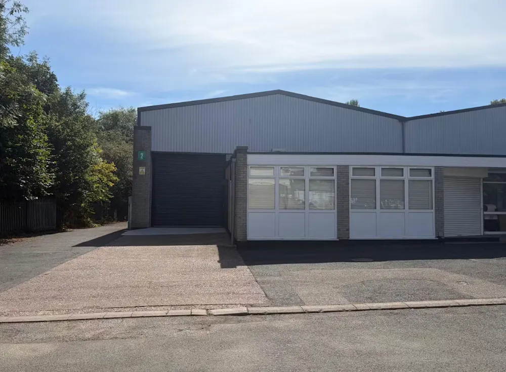 Shenstone Trading Estate, Bromsgrove Road, Halesowen, Industrial / Warehouse To Let - Screenshot 2026-09-29 123336.png