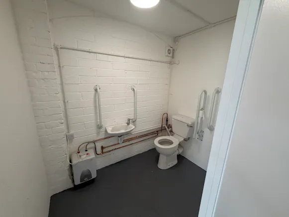 Unit 2, 371 Bexhill Road, St Leonards on Sea, Industrial To Let - IMG_0840.JPEG