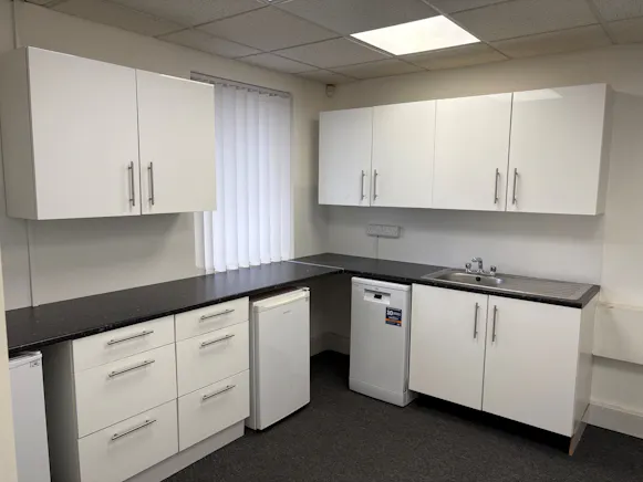 First Floor, 2 Stroud Wood Business Centre, St Albans, Offices To Let - 2 stroud wood.4.jpg