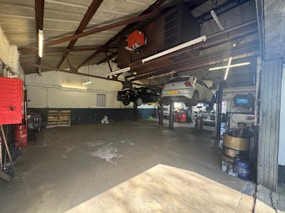 103 Spinney Hill, Addlestone, Industrial For Sale - IMG_0368.jpeg