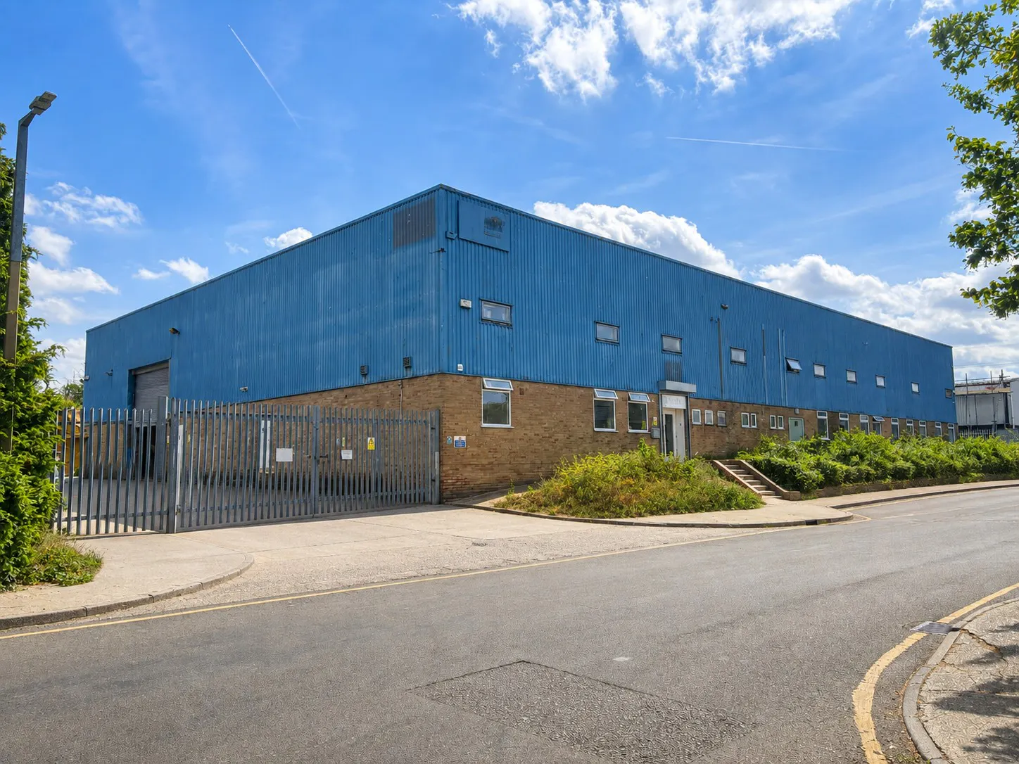 26 Horsecroft Road, Harlow, Industrial To Let - 26 Horsecroft