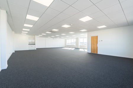 Unit B1 Dolphin Way, Shoreham-By-Sea, Industrial / Warehouse To Let - B1 Office.jpg