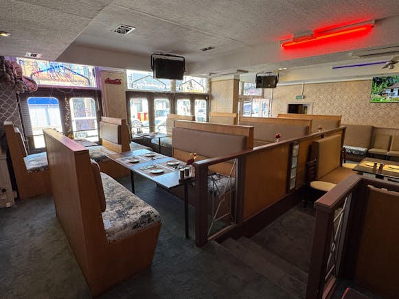 Bombay Palace, 130 Quarry Street, Hamilton For Sale - IMG_5205.jpg