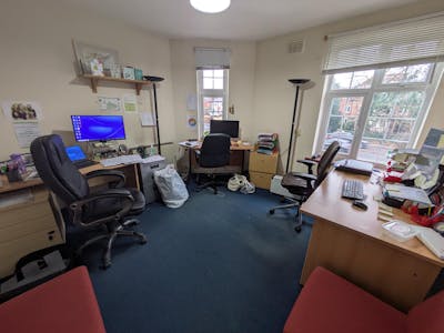 First Floor Offices, 204 London Road, Guildford, Office To Let - 1000020681.jpg