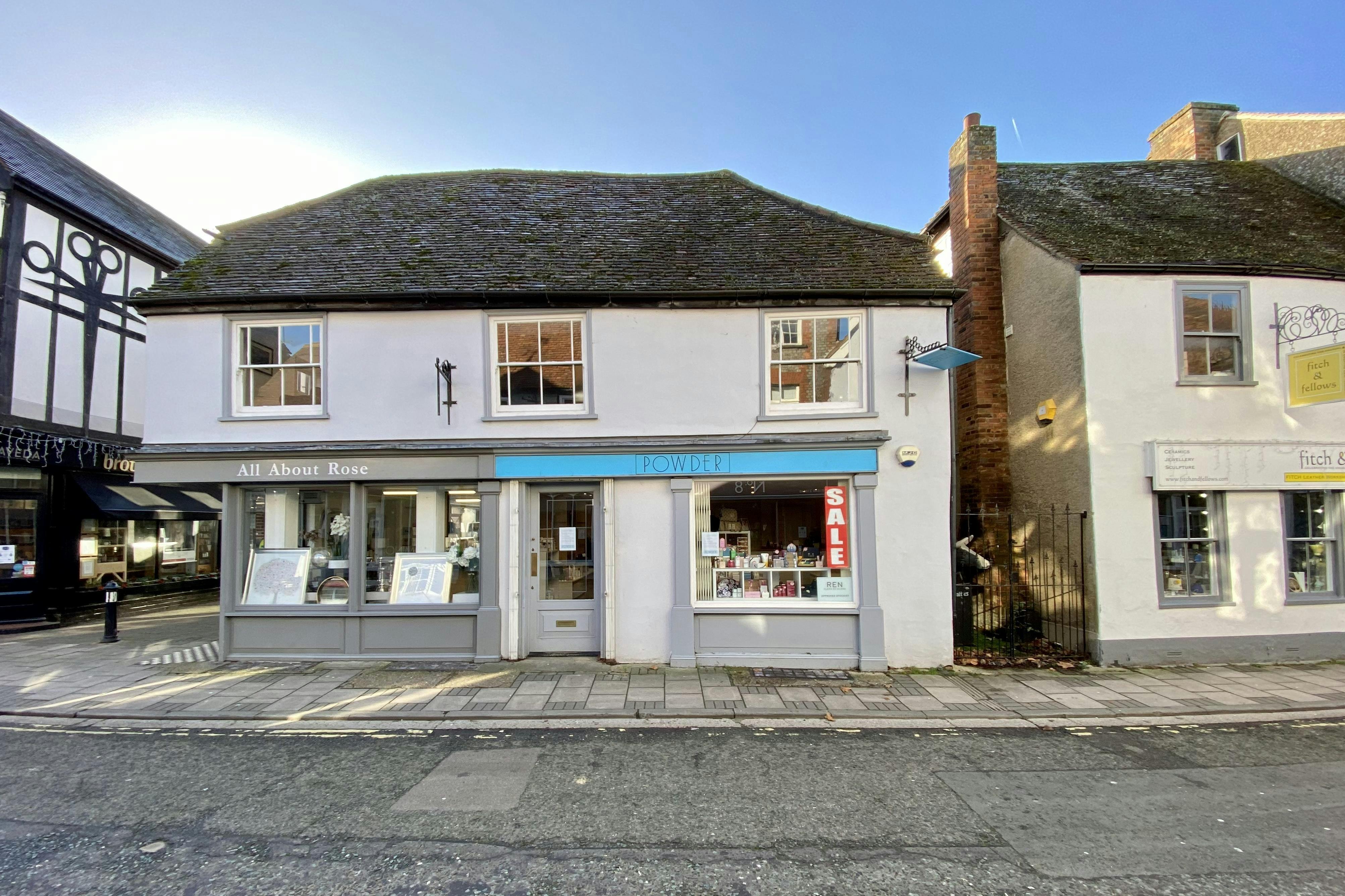 17A Buttermarket, Thame, Retail To Let - FRONT.JPG