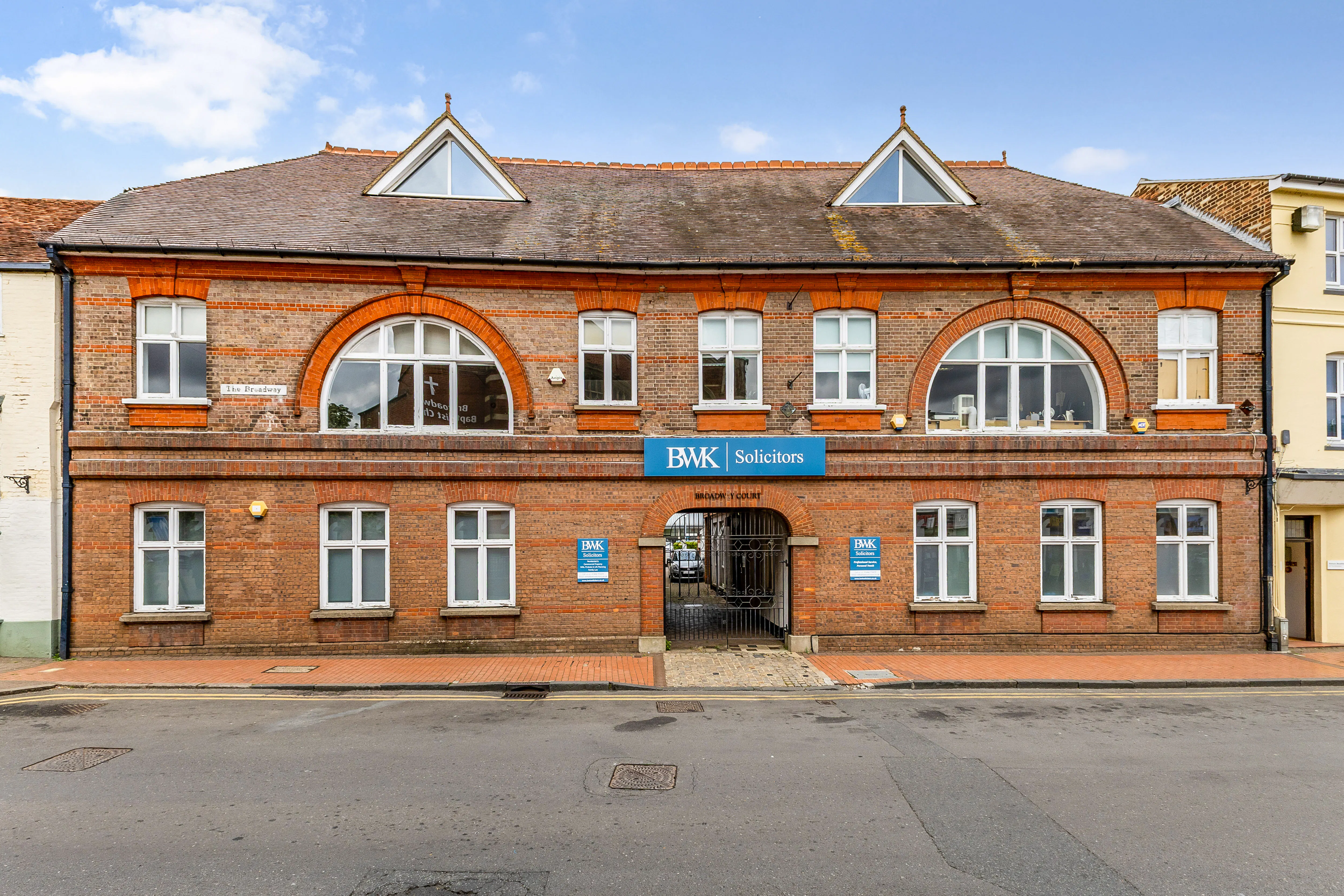 1-2 Broadway Court, Chesham, Offices To Let / For Sale - 108313_1 Broadway Court High Street  (9).jpg