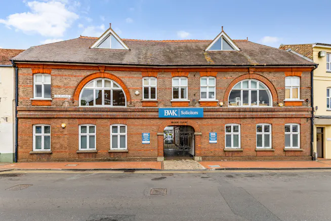 1-2 Broadway Court, Chesham, Offices To Let / For Sale - 108313_1 Broadway Court High Street  (9).jpg