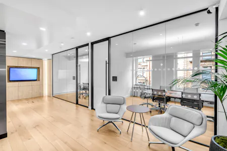 50 Hans Crescent, Greater London, Office To Let - _JSP0847-50-Hans-Crescent┬®JoasSouza.jpg