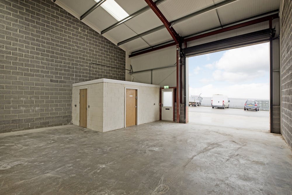 Unit 5, Sovereign Business Park - IMG_3749.jpg