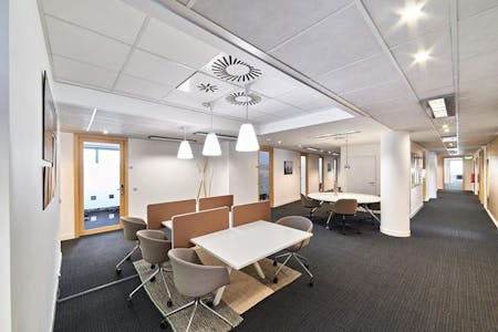 Zlatý Anděl ©, Nádražní 344/23, Praha 5, Serviced Office To Let - AJsIiZ.jpeg