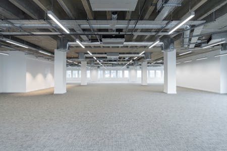 2 America Square, London, Office To Let - 6 2 AMS Internal 1 r.jpg