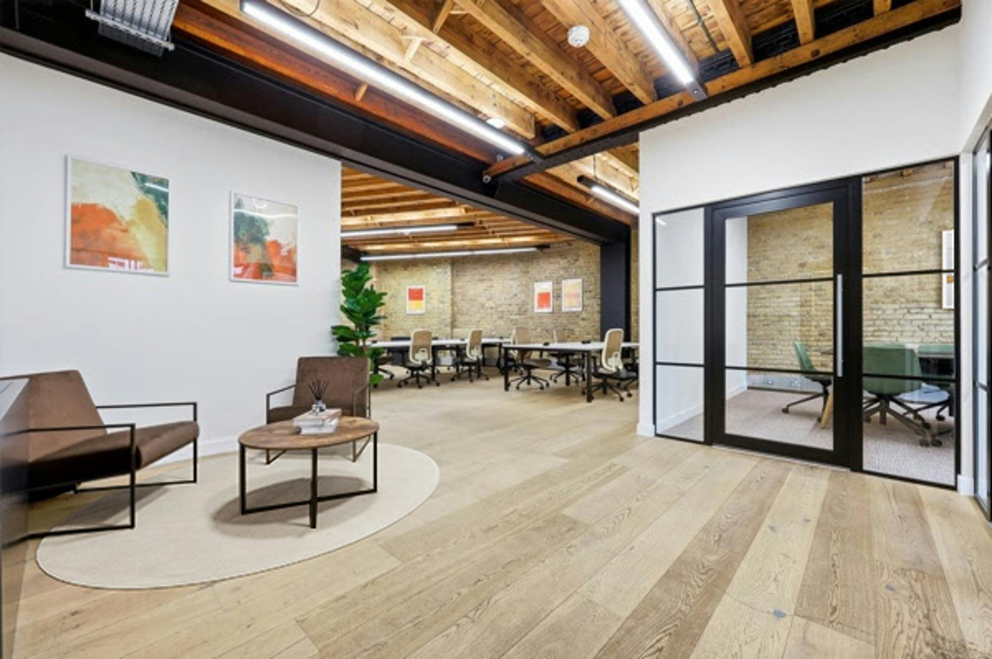 Office in London - photo 2