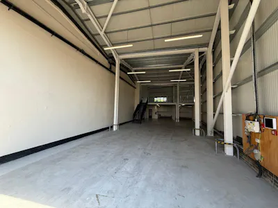 Unit 6, Amber Business Park, Canvey Island, Industrial To Let - WhatsApp Image 2026-06-26 at 14.27.45 (3).jpeg