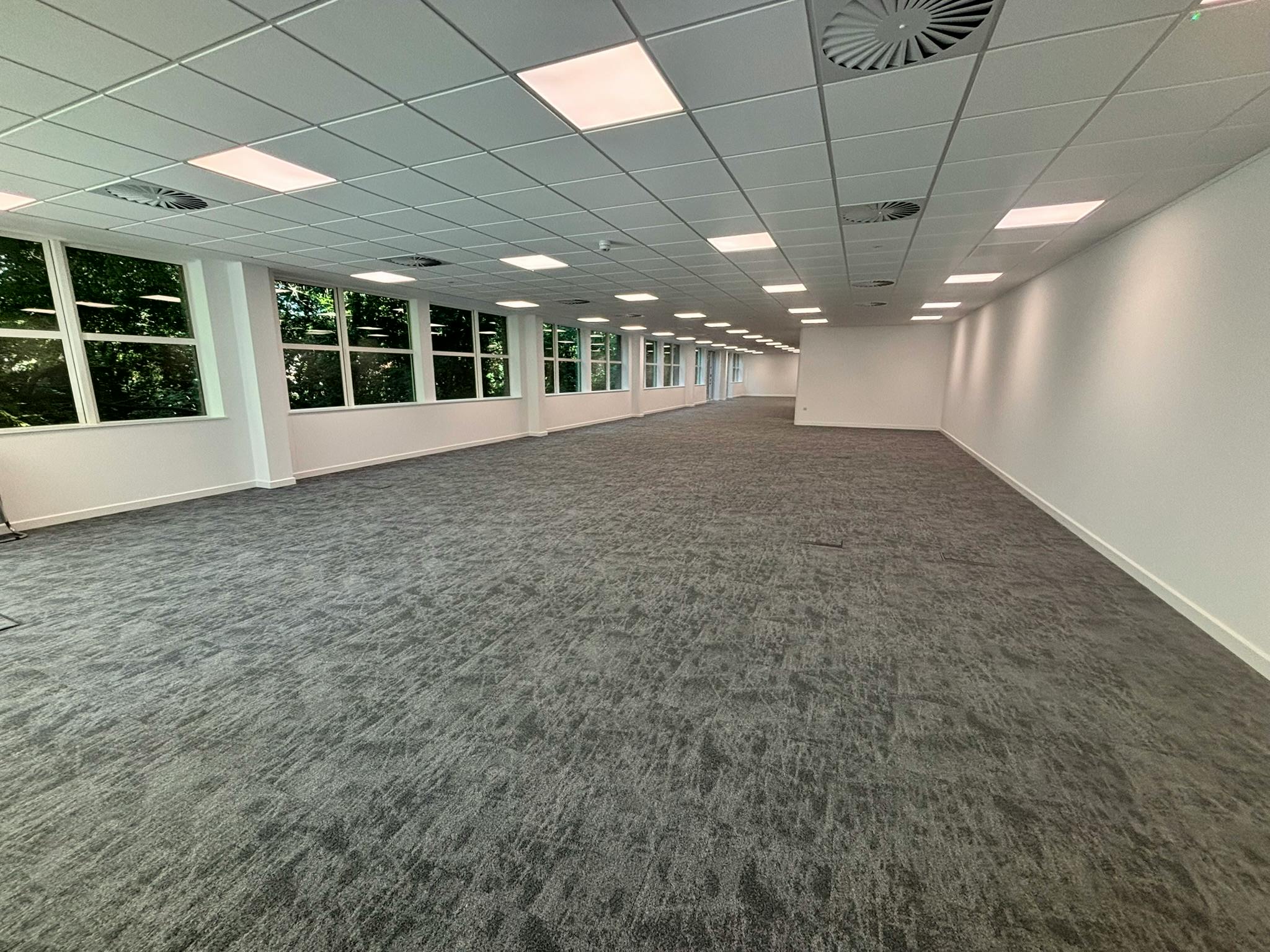 Office in Hedge End - photo 4