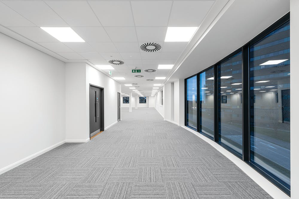 Office in Southampton - photo 4