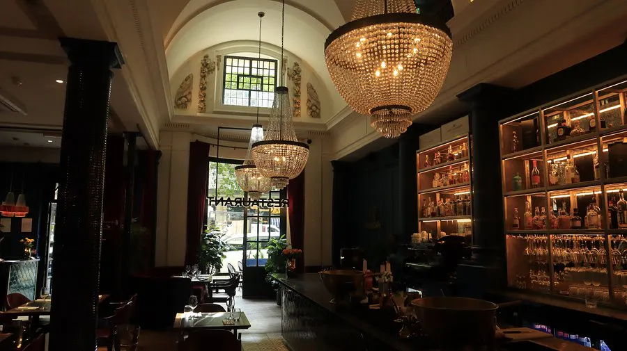 42 Kingsway, Holborn, London, Restaurant Lease Assignment - interior.jpg
