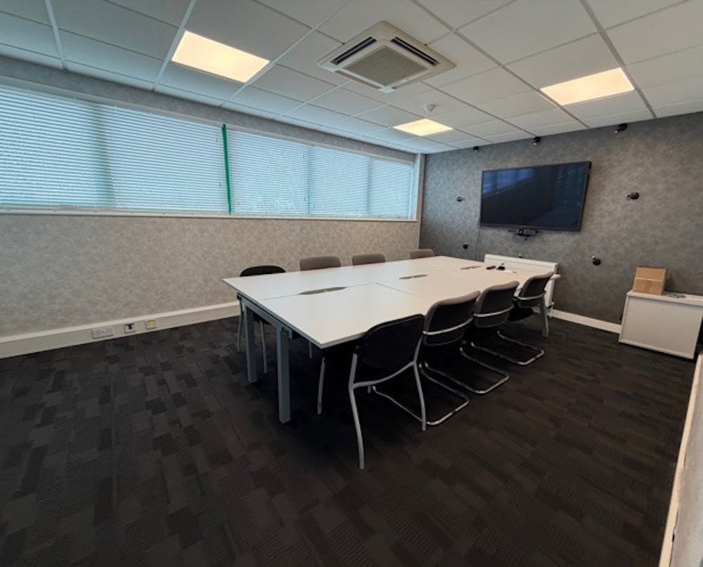 Unit 10, Dane Road Industrial Estate - D9.jpg