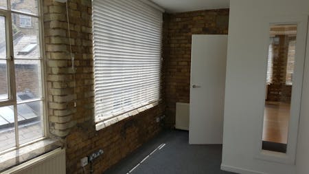 10D Printing House Yard, London, Office To Let - New Small Meeting Room.jpg
