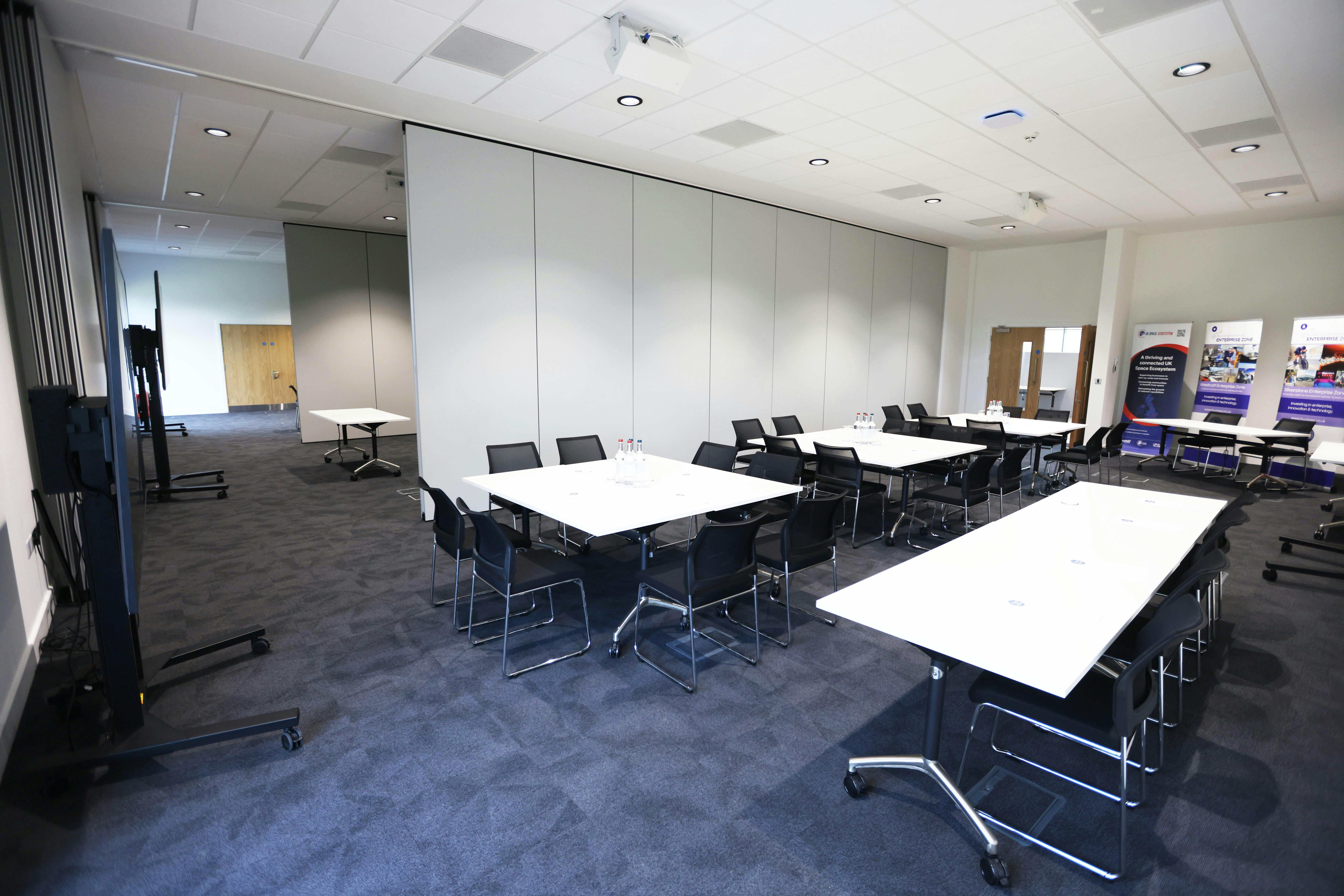 The Skylark - First Floor Offices, Westcott Venture Park, Aylesbury, Offices To Let - Westcott Open Day - ed nix 103.JPG
