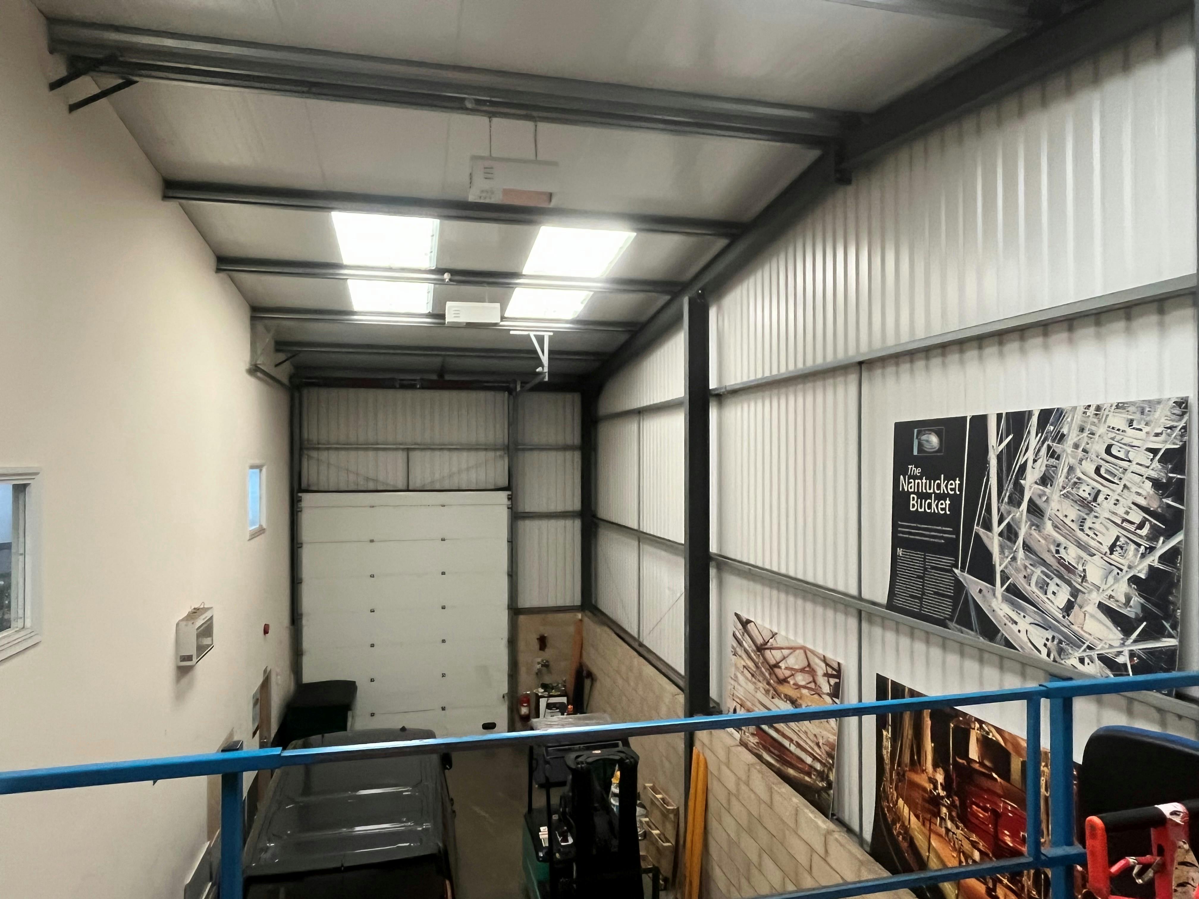 Industrial Unit in Romsey - photo 2