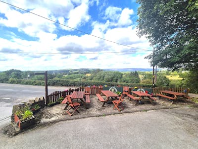 The Hunters Inn, 105 Marple Road, Glossop, Leisure To Let - 20250808_161452.jpg