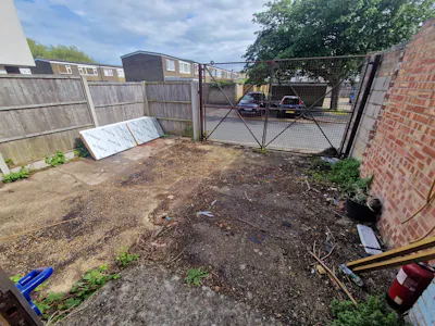 9 Stoke Road, Gosport, Development For Sale - 20260610_162957.jpg