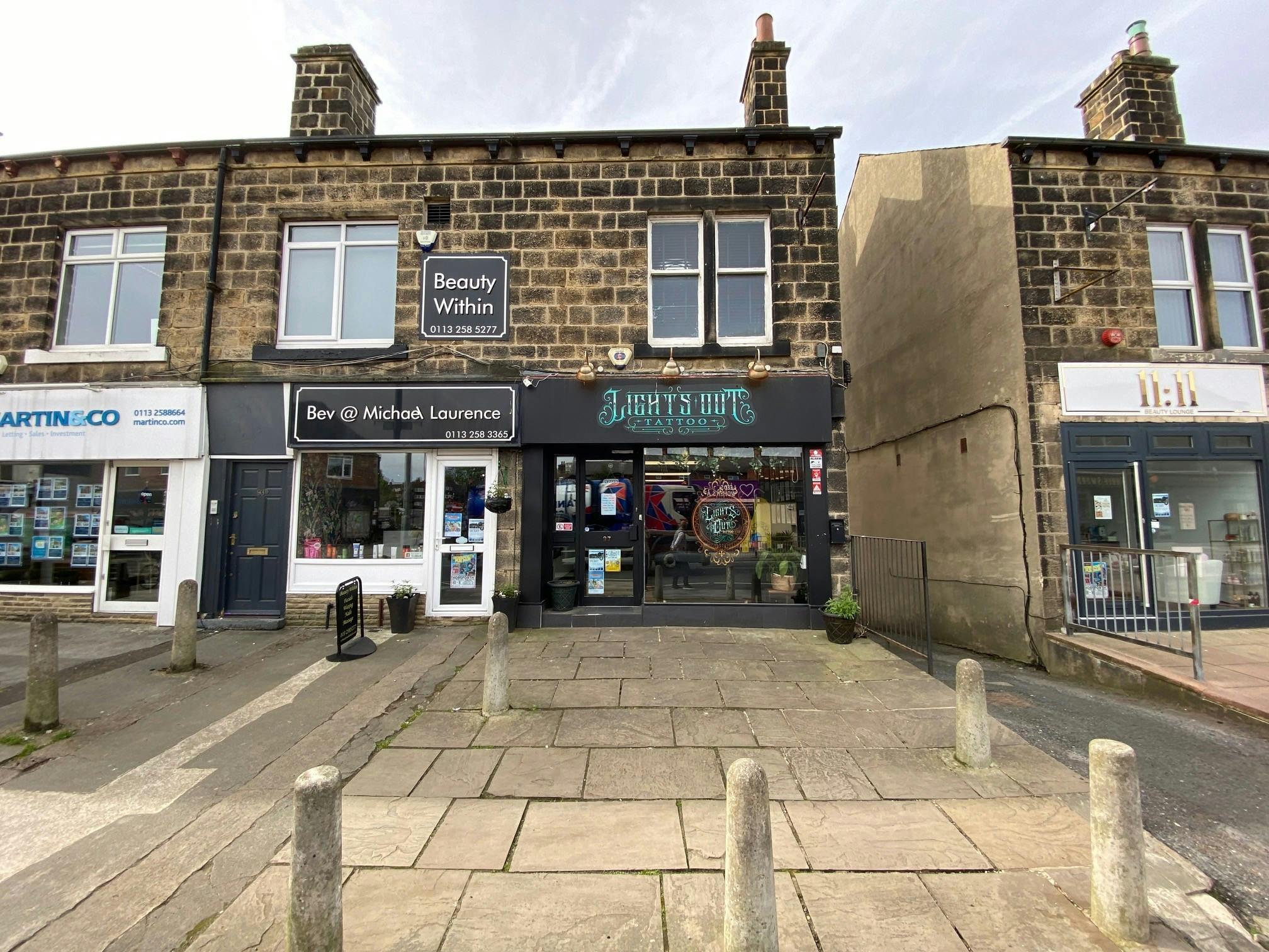 97 New Road Side, Horsforth, Leeds, West Yorkshire, LS18 4QD