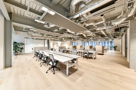 Typeworks, Clerkenwell, Office To Let - 58 Farringdon Road 18.jpg