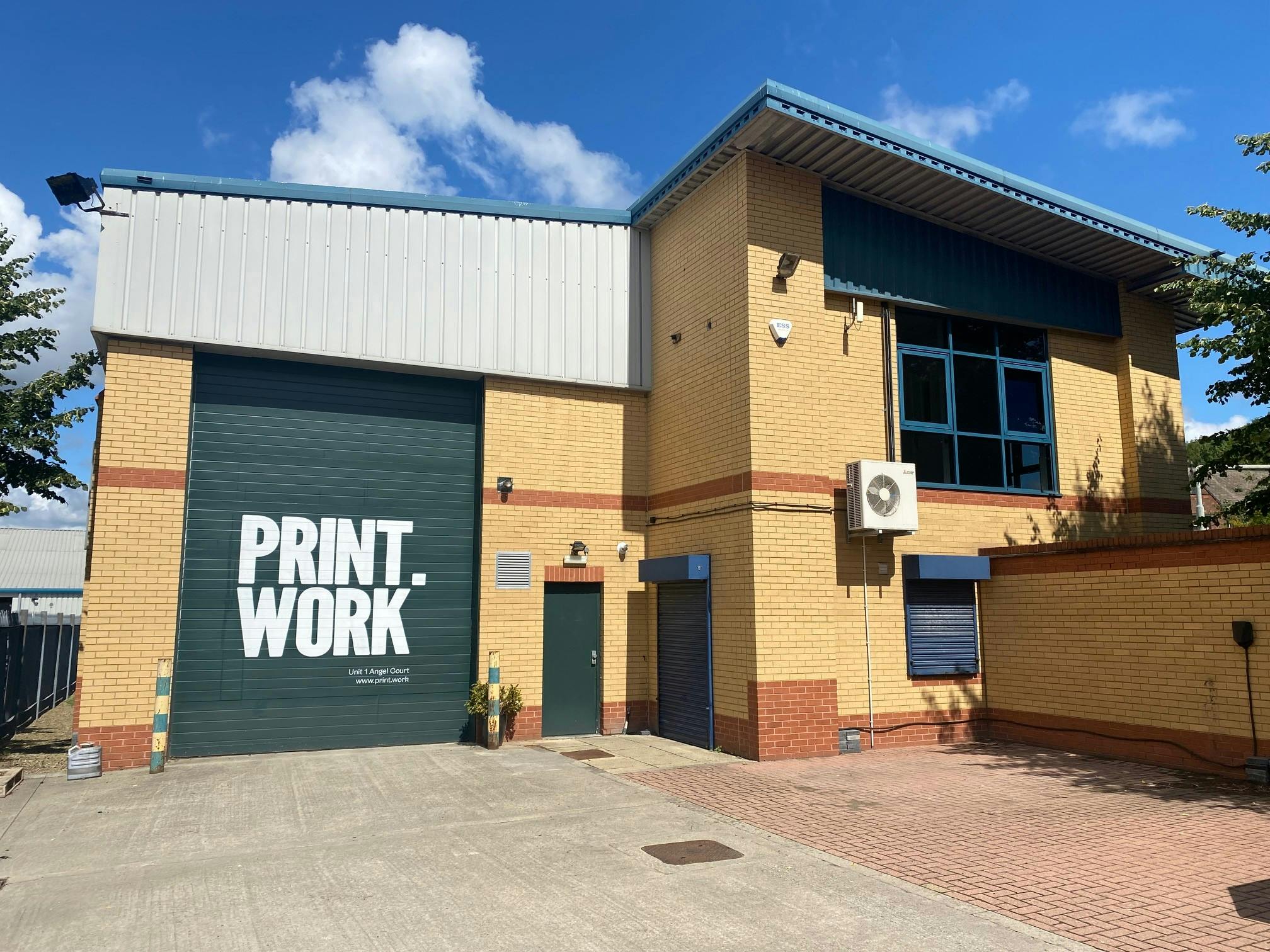 Unit 1 Angel Court, Burley Road, Leeds, LS3 1BS