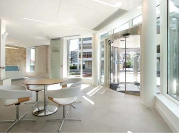 Station Square, 1 Gloucester Street, Swindon, Office To Let - Swindon  Ground Floor Station Square INT1.jpg Station Square, 1 Gloucester Street, Swindon, Office To Let - Swindon  Ground Floor Station Square INT1.jpg