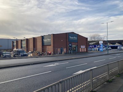 Unit 44A, Wakefield, Class E Retail / Leisure / Retail To Let - Out 2.jpg