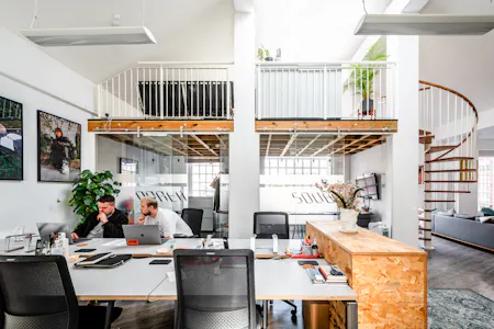 The Pump House, Second Floor, 10 Chapel Place, Shoreditch, Office To Let - Pump House 2F  11.jpg