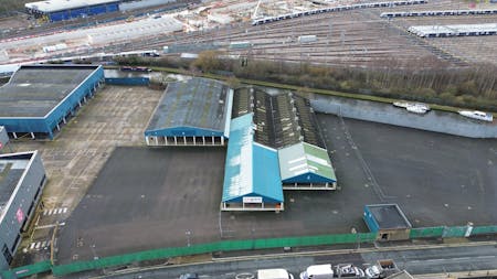 35 Hythe Road, London, Industrial/Logistics / Open Storage To Let - DJI_0581.JPG