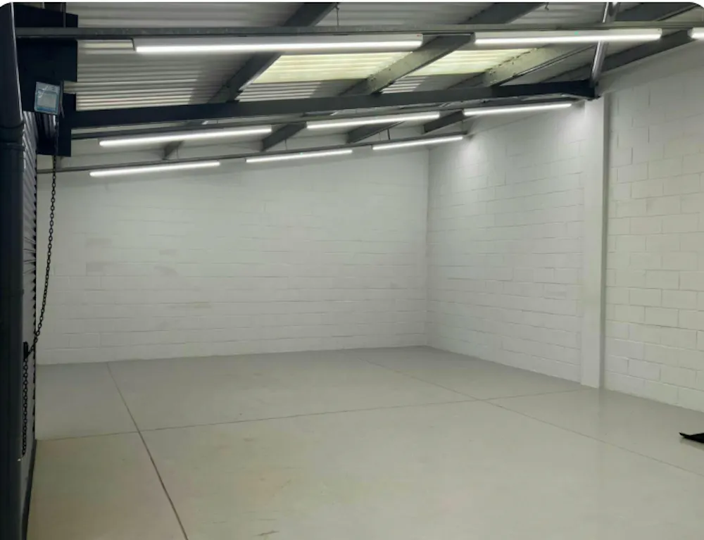 911 Yeovil Road, Slough, Industrial/Logistics To Let - Screenshot 2026-10-05 103800.png