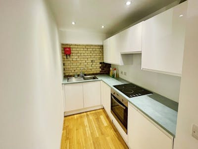 Canonbury Yard Canonbury Business Centre, London, Office To Let - 493a5b9320251107_134817000_iOS 201.jpg