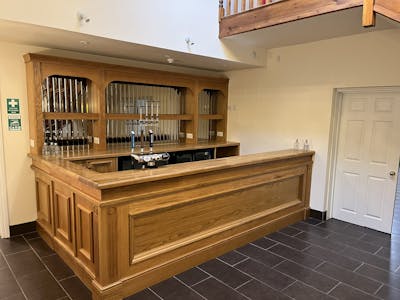 Tittershall Lodge, Kingswood Lane, Aylesbury, E (Commercial / Business / Service) / Land / Office / Retail To Let - IMG_2826.JPEG